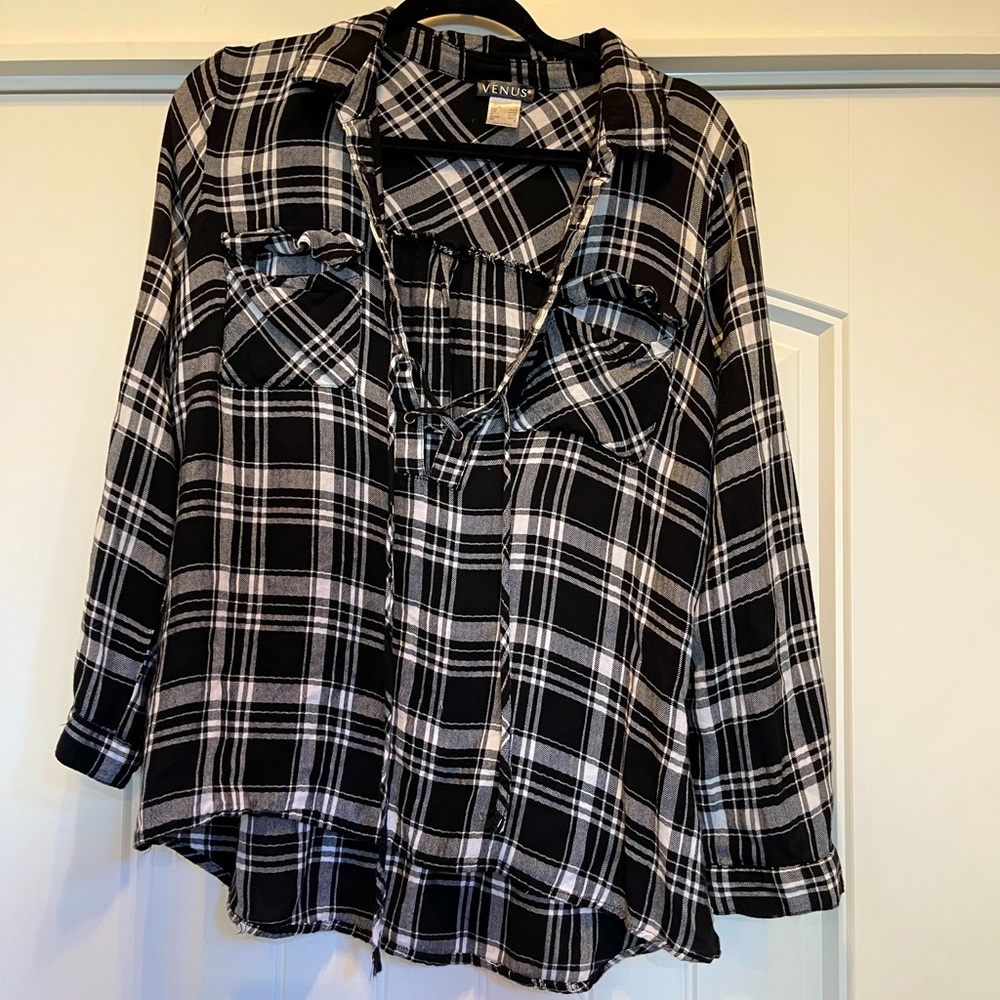 Plaid top